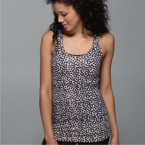 Lululemon Original Cool Racerback Ace Spot Grain Black - Size 8